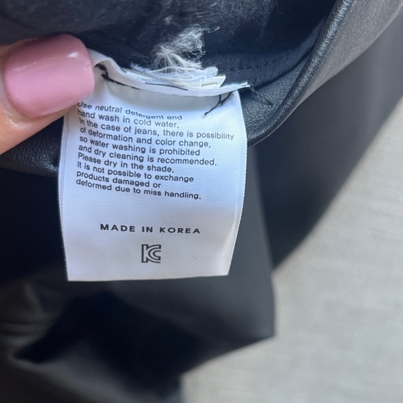 Workshop high rise Wide leg zipper opening black faux leather pants size small - Picture 9 of 10